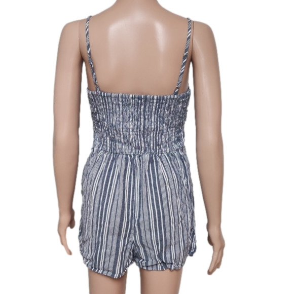 Derek Heart jumper (code-P197) - Picture 2 of 2